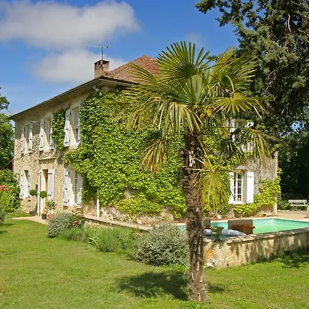Holiday home Petit Saussignac *